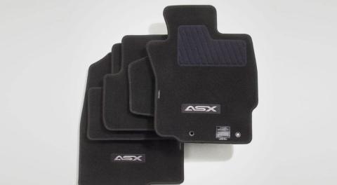 Set of custom carpet mat with ASX logo