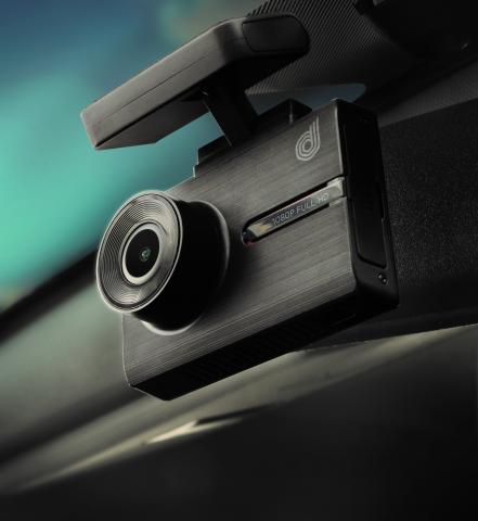 High definition dash cam with screen, mounted to top of windscreen