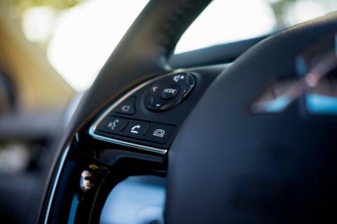 Outlander steering wheel communication buttons